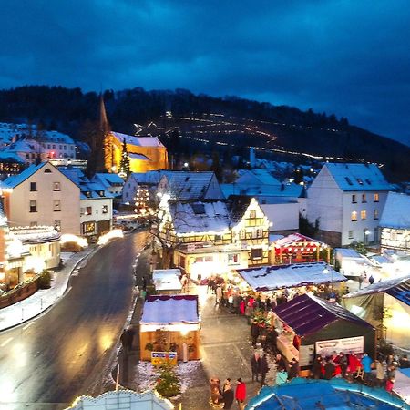 Ferienwohnung Schaefer Waldbreitbach Экстерьер фото